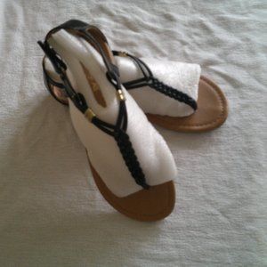 American Eagle Girls Sandal BLACK Size 3 NWT